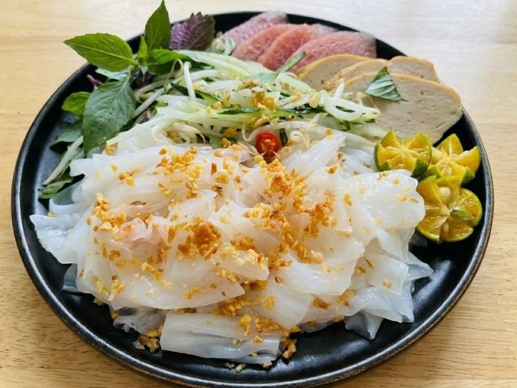 Banh Uot Recipe - Vietnamese Steamed Rice Sheets Made in a Skillet