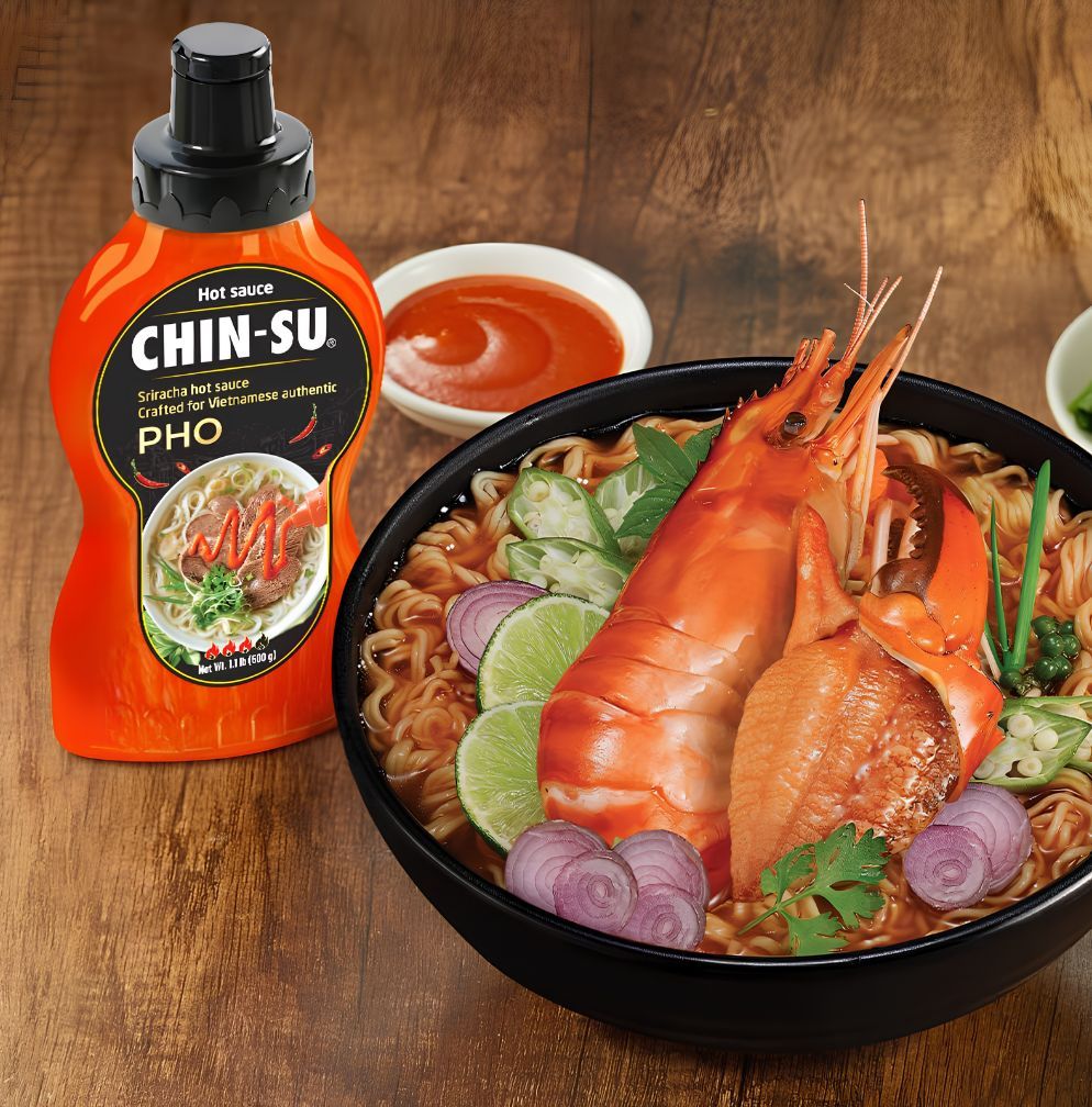 sriracha hot sauce for pho with noodles